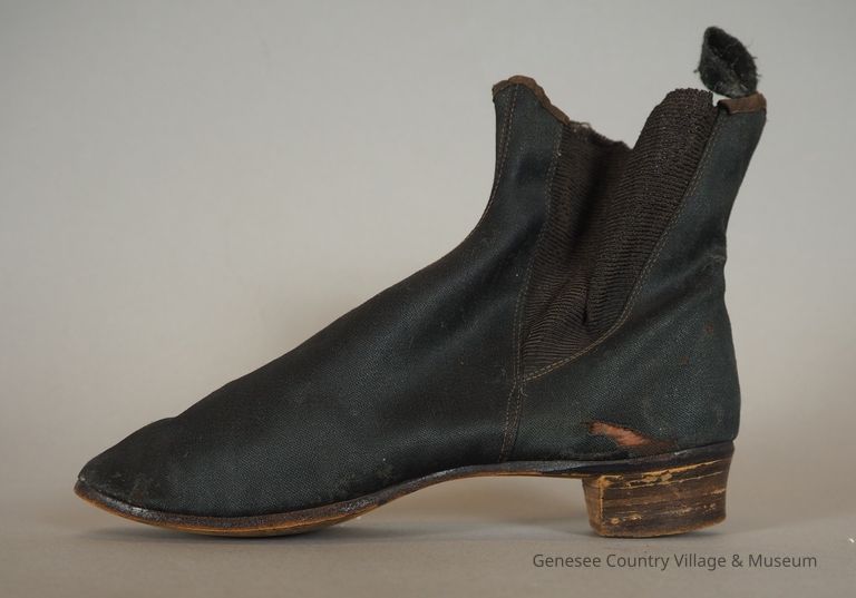 Boots - Image 5