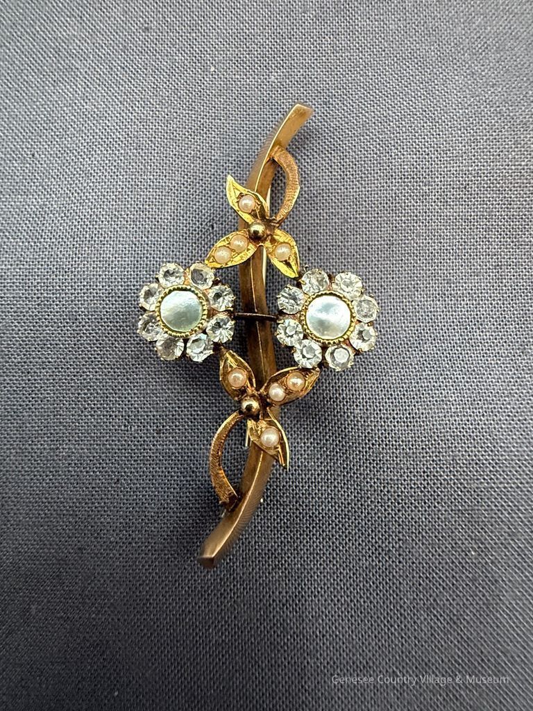 Bar Pin
