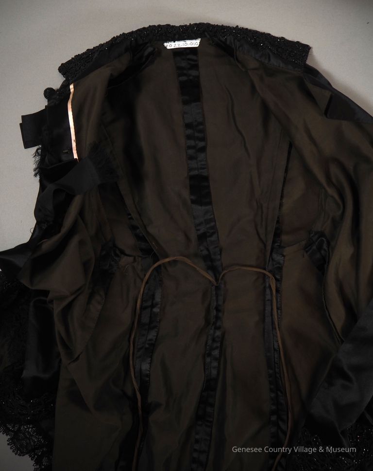 Dolman - Image 6