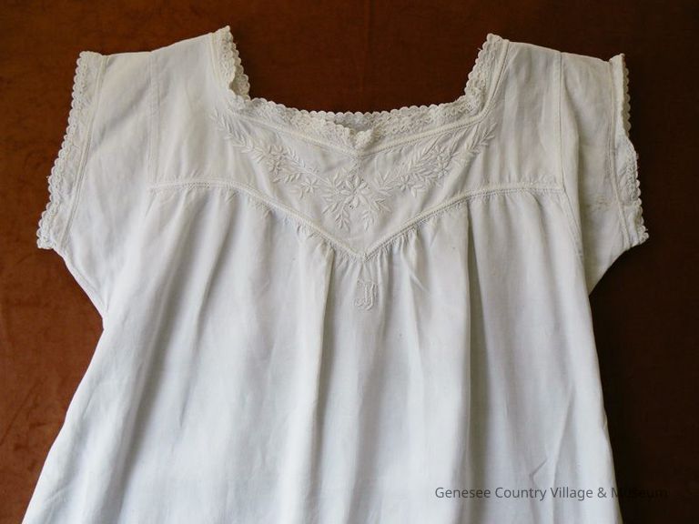 Chemise