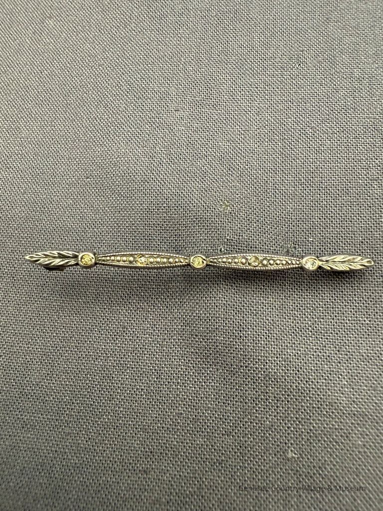Bar Pin