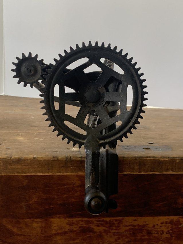 Fruit Peeler - Image 2