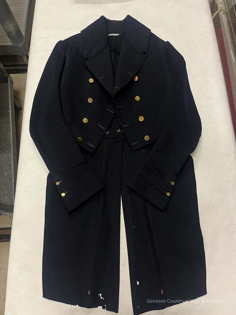 Tail Coat - Image 3
