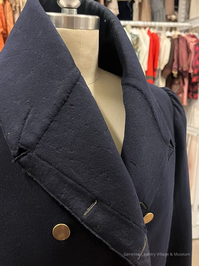 Tail Coat - Image 4