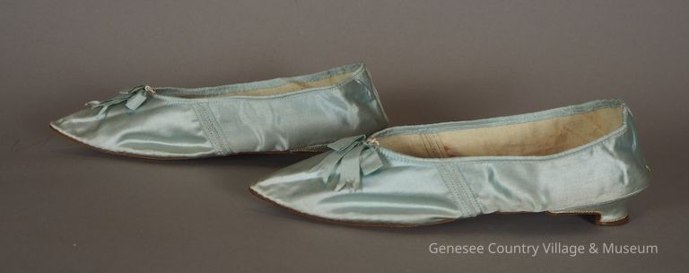 Slippers - Image 5
