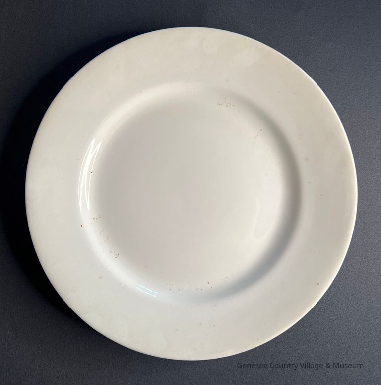 Luncheon Plate