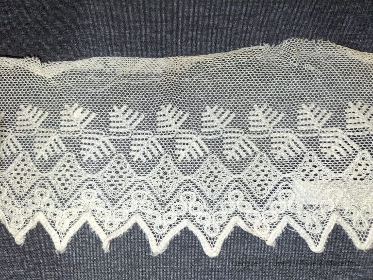 Notion, Lace