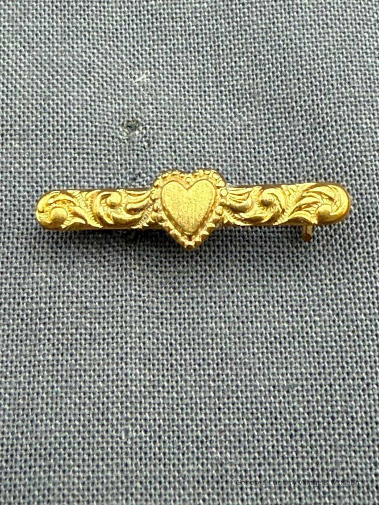 Lingerie Pin