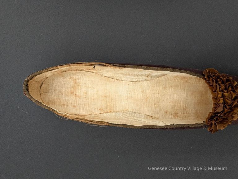 Slippers - Image 8