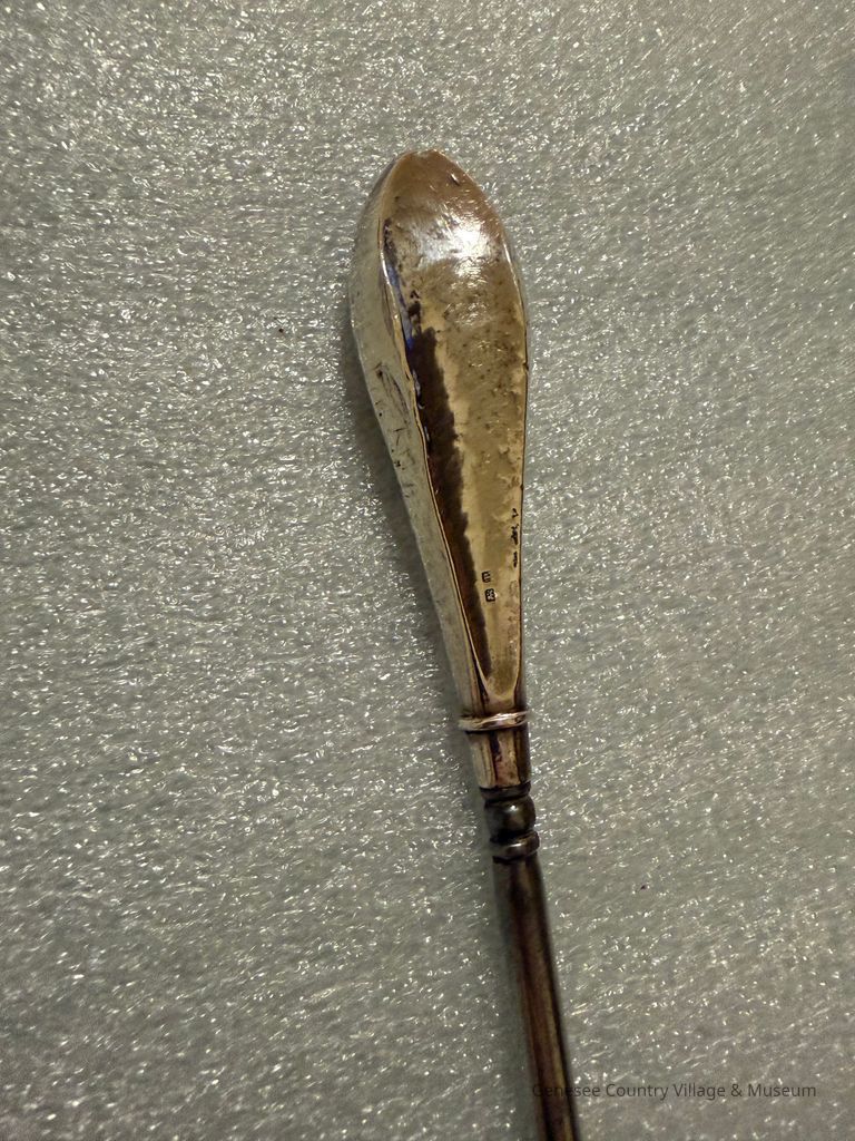 Buttonhook - Image 2