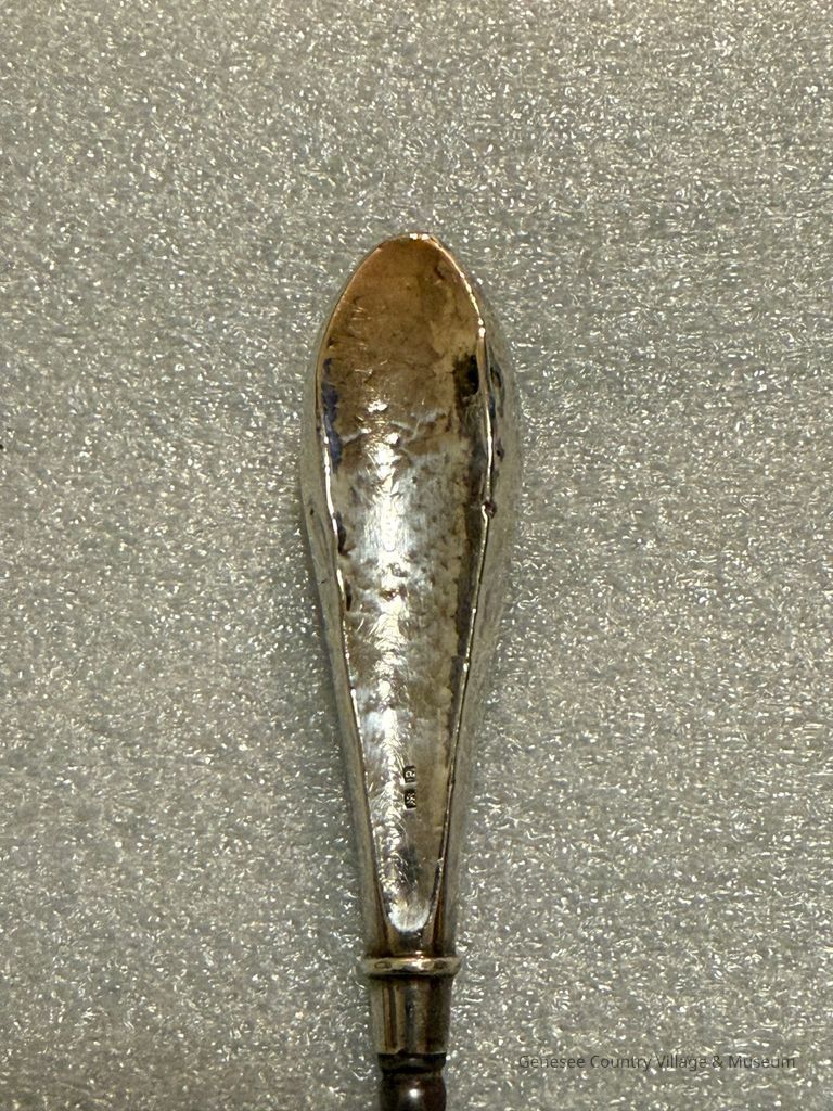 Buttonhook - Image 3