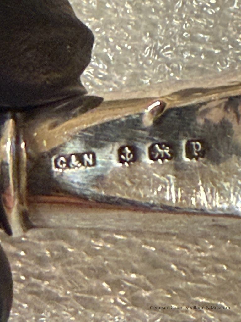 Buttonhook - Image 5