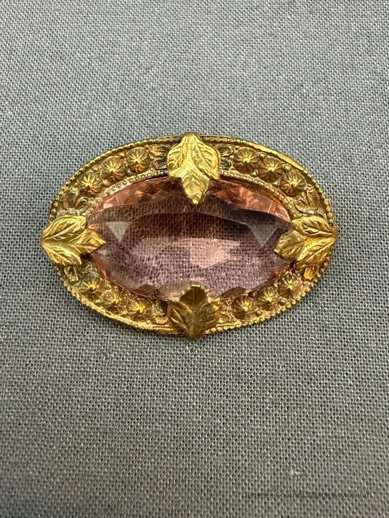 Brooch