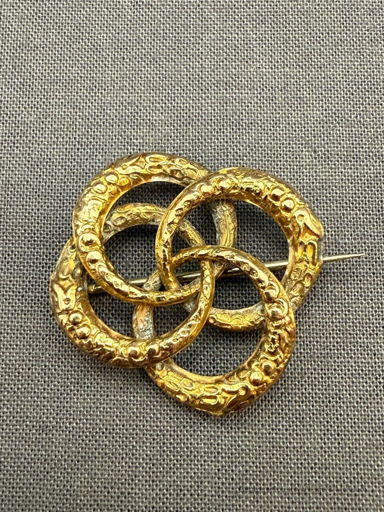 Scatter Pin