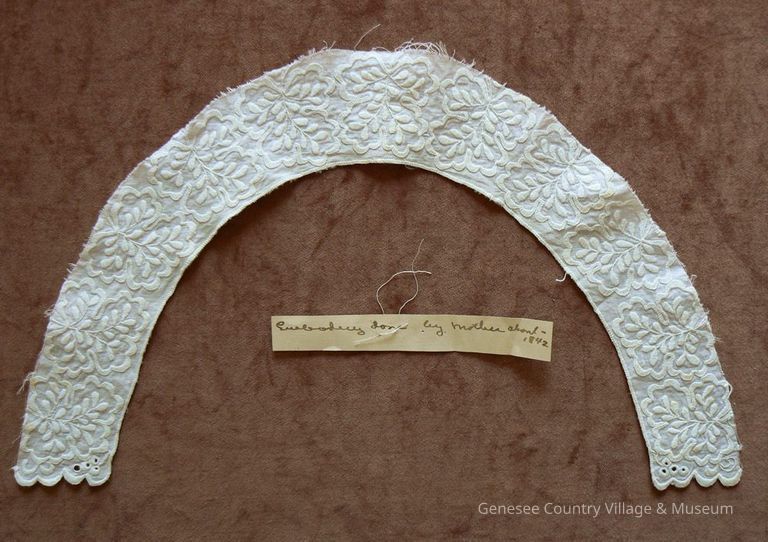 Collar