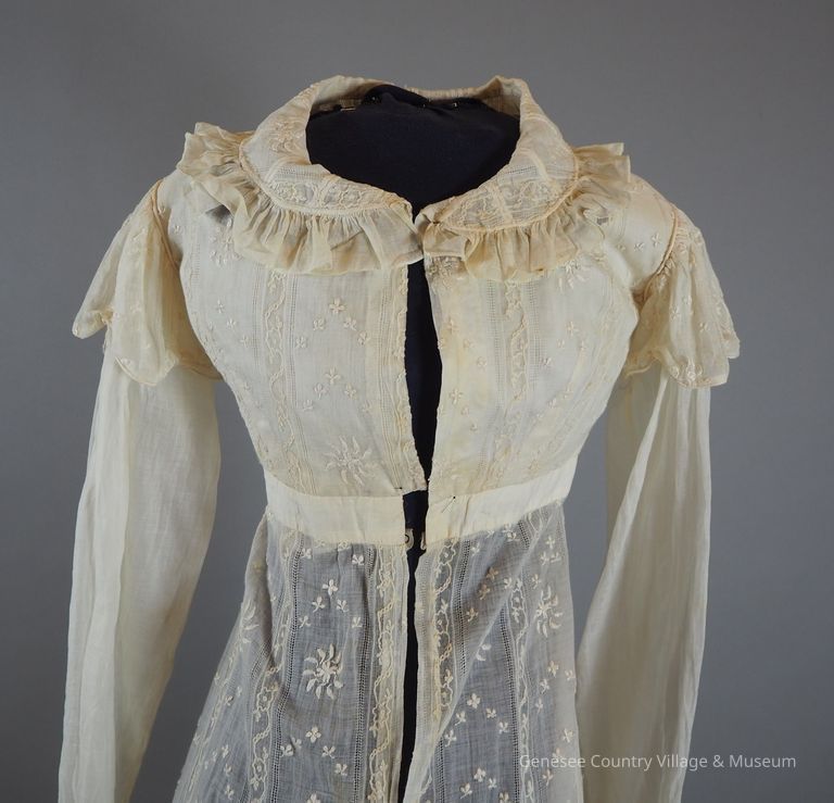 Pelisse - Image 9