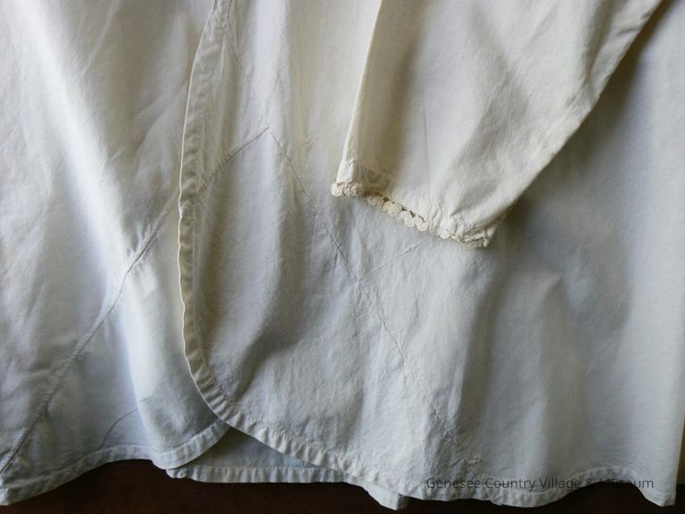 Gown, Dressing - Image 3