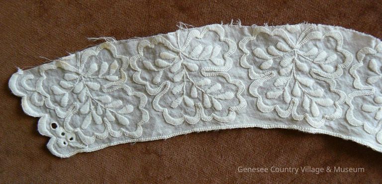 Collar - Image 2