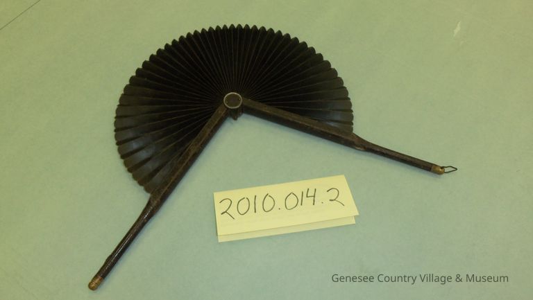 Fan, Hand
