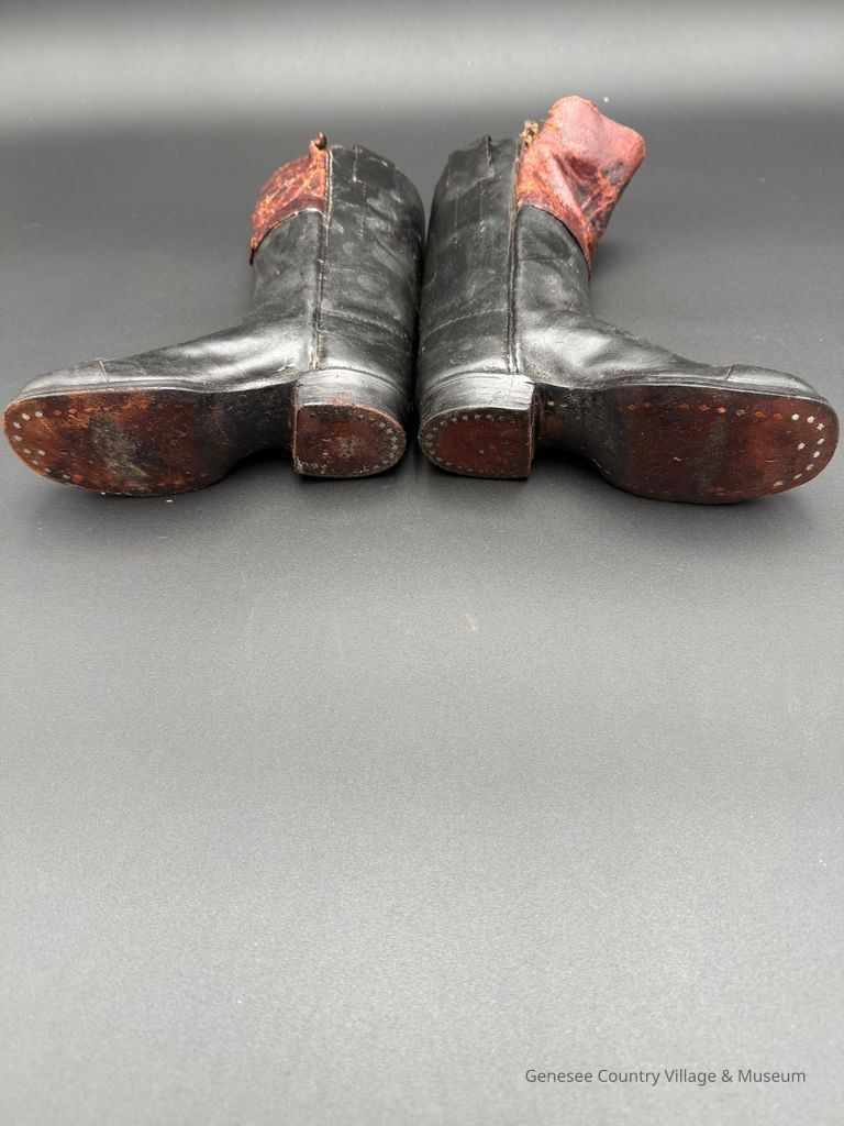 Boots - Image 4