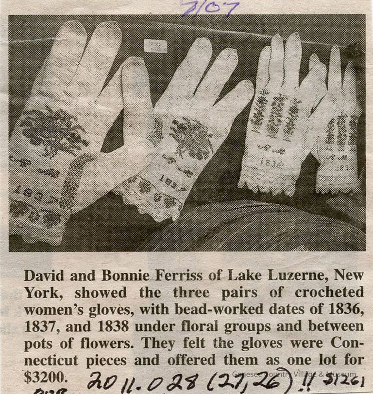 Gloves - Image 3