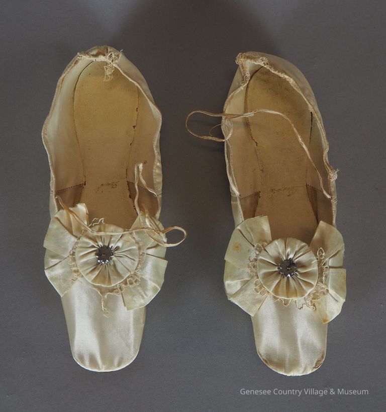Wedding Slippers - Image 4