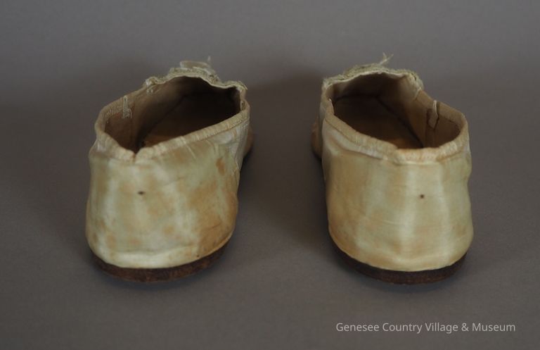 Slippers - Image 8