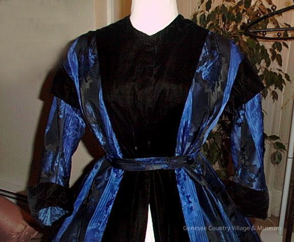 Gown, Dressing - Image 5