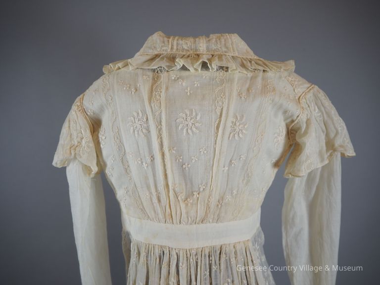 Pelisse - Image 11