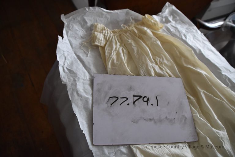 Chemise