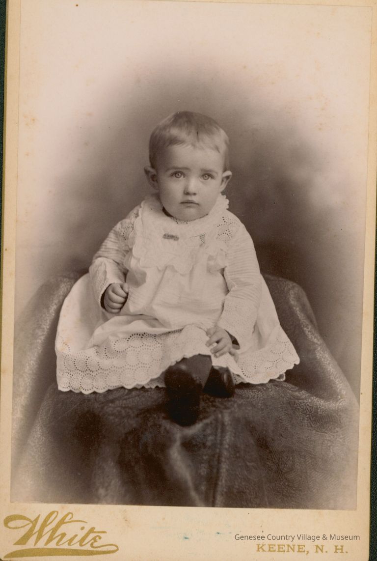 Cabinet Card