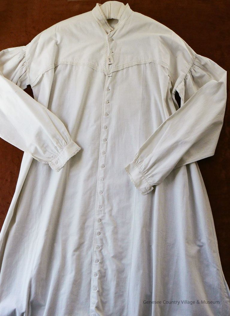 Gown, Dressing
