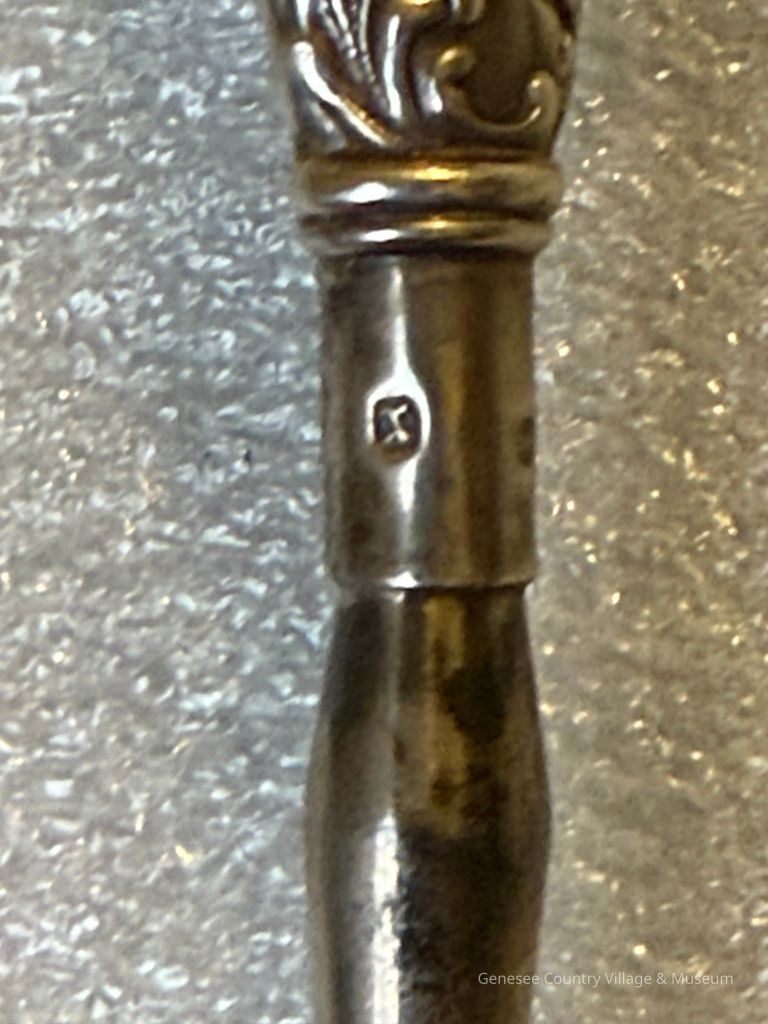 Buttonhook - Image 5