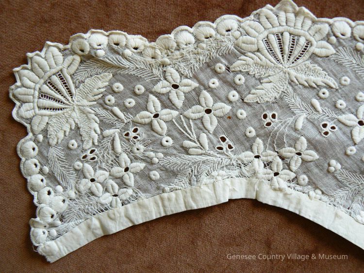 Collar - Image 2
