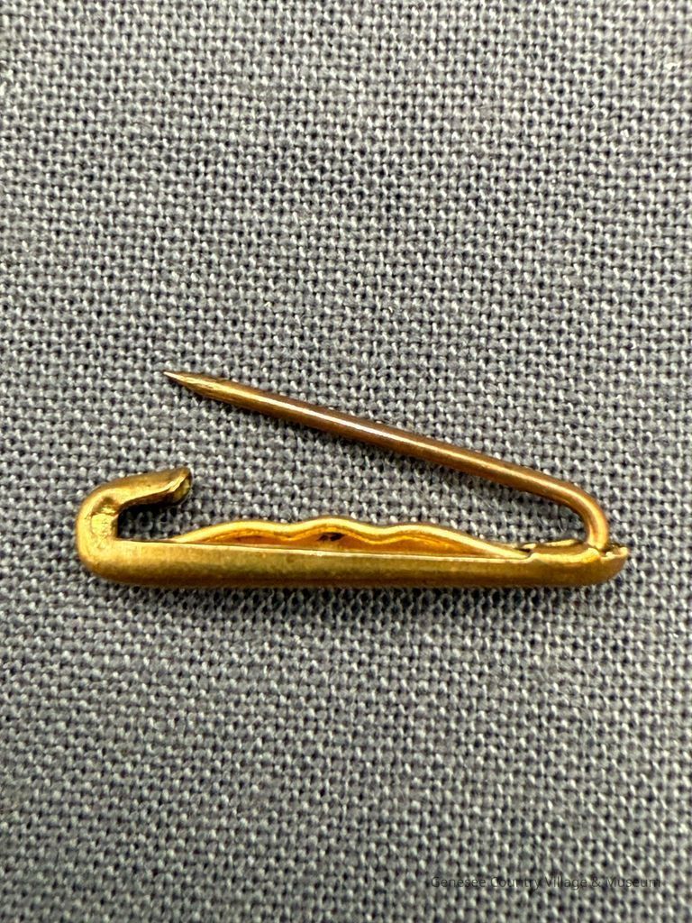 Lingerie Pin - Image 4