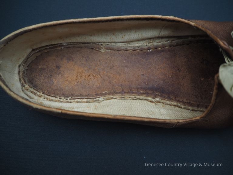 Shoes - Image 9