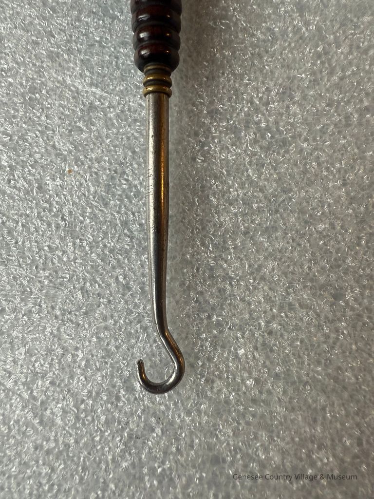 Buttonhook - Image 3