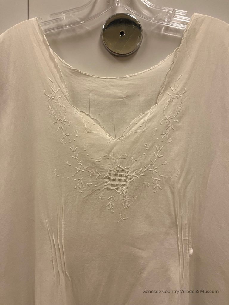 Chemise