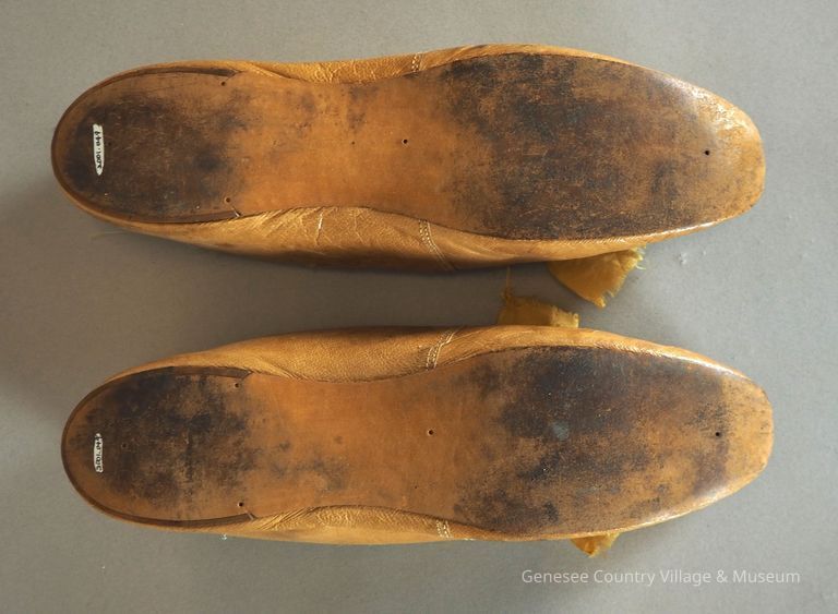 Shoes - Image 11