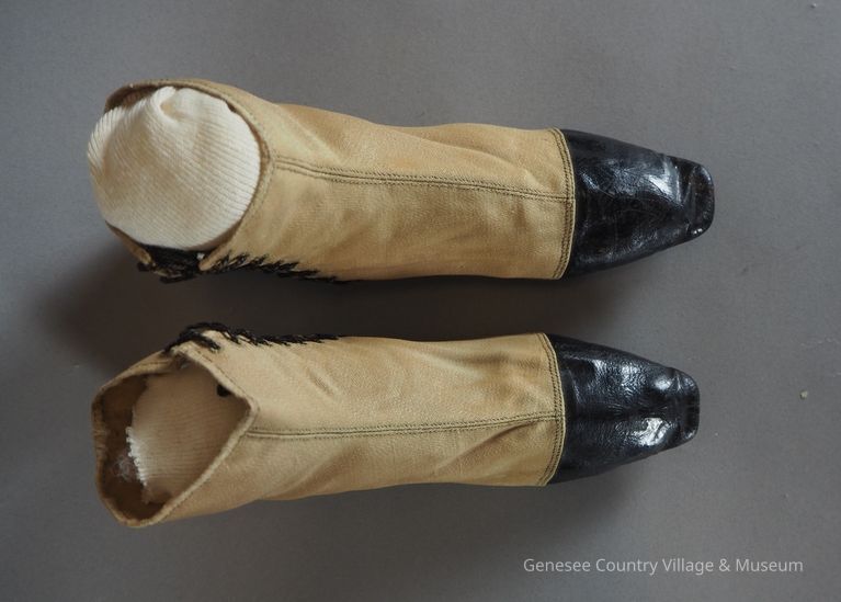 Boots - Image 2