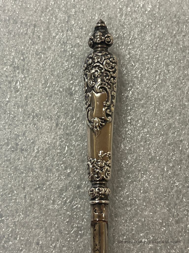 Buttonhook - Image 2