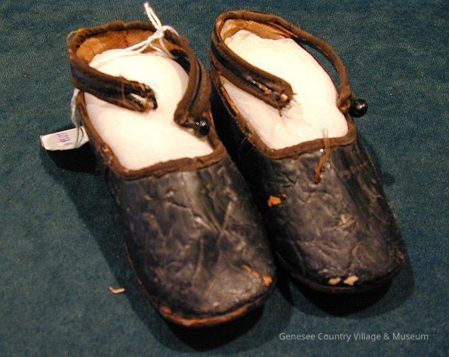 Shoe