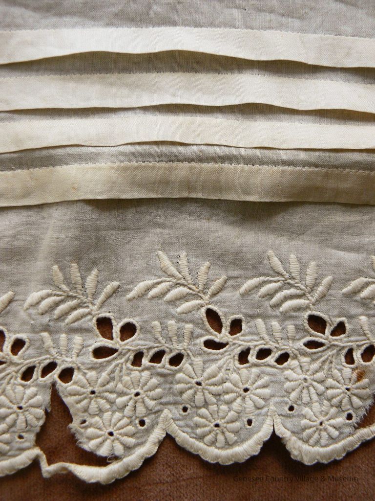 Fragment, Petticoat - Image 2