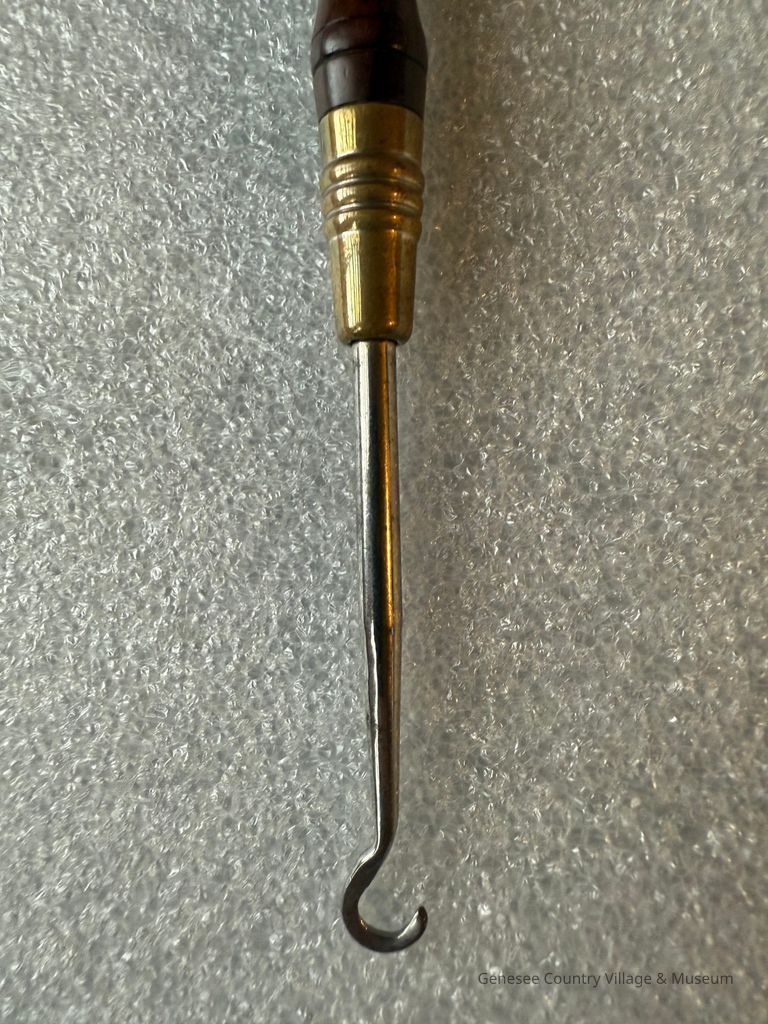 Buttonhook - Image 3