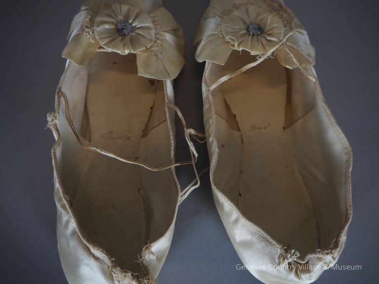 Wedding Slippers - Image 7