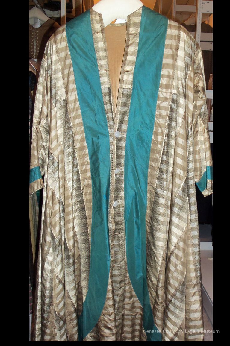 Gown, Dressing - Image 2