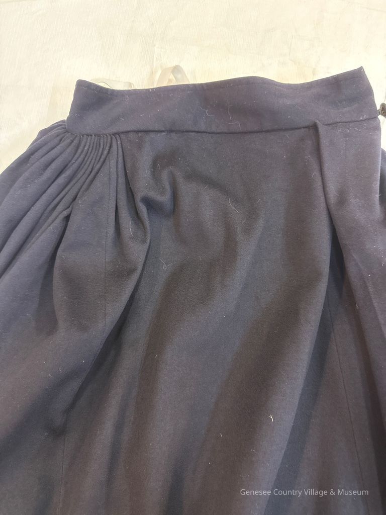 Dress/Riding Habit - Image 12