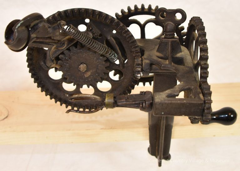 Fruit Peeler - Image 3