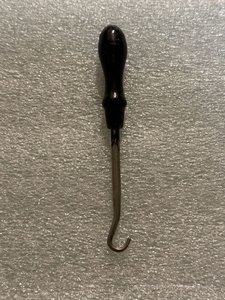 Buttonhook - Image 2