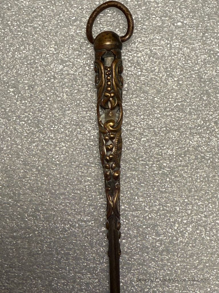 Buttonhook - Image 2